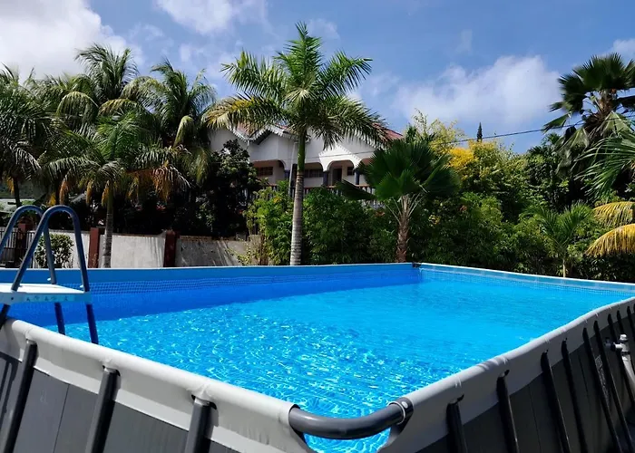 Island Charm Of Praslin